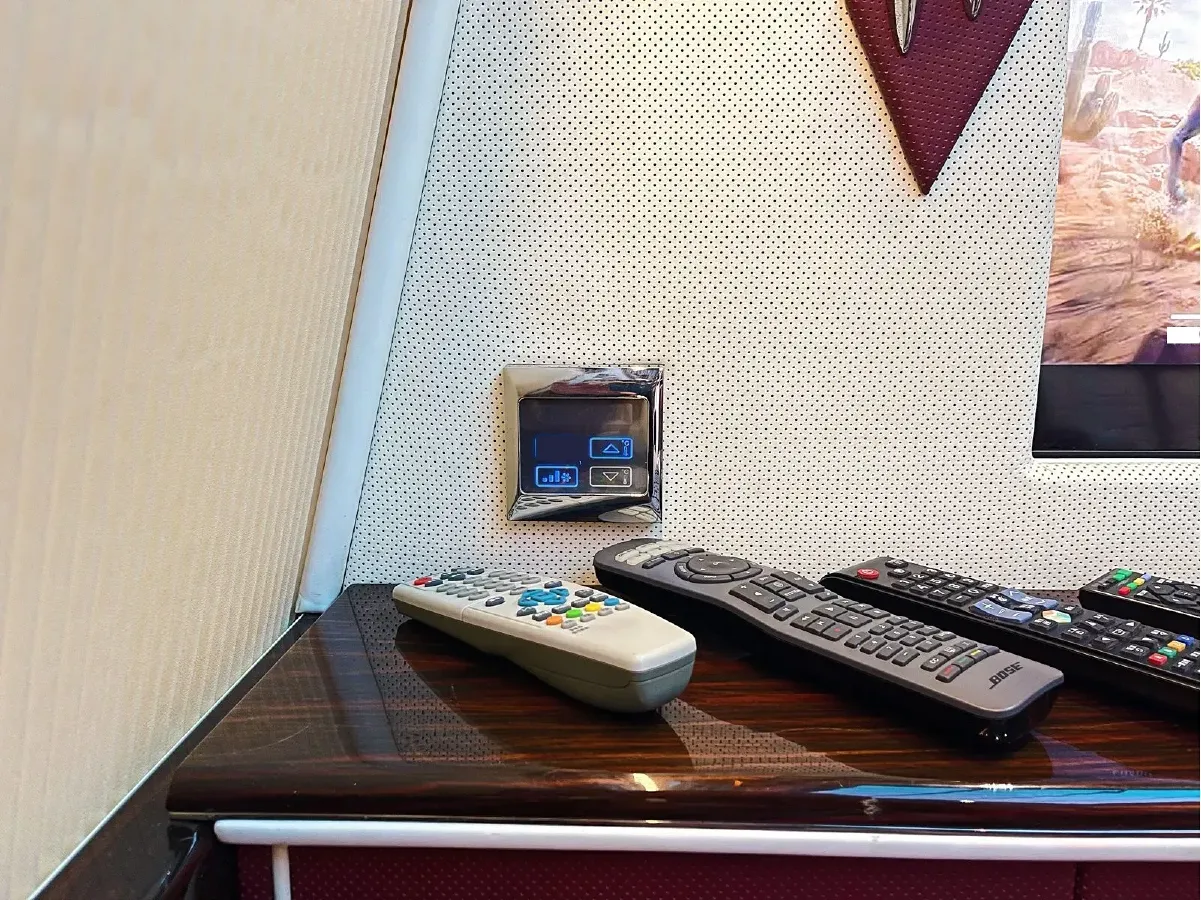 2011 Ford E350 5.4L 258HP V8 5AT,autocango,china used car exporter,china ev exporter,chinese used car exporter,chinese used ev exporter