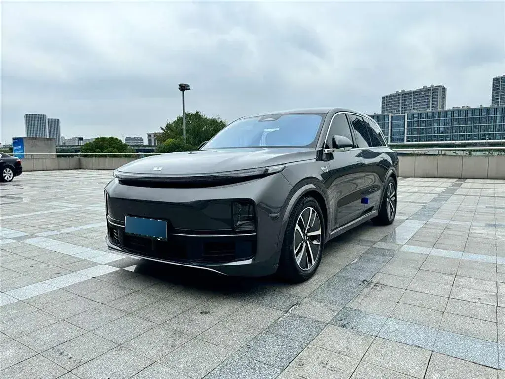 2024 Li L8 Range Extended 154HP REEV 42.8KWH