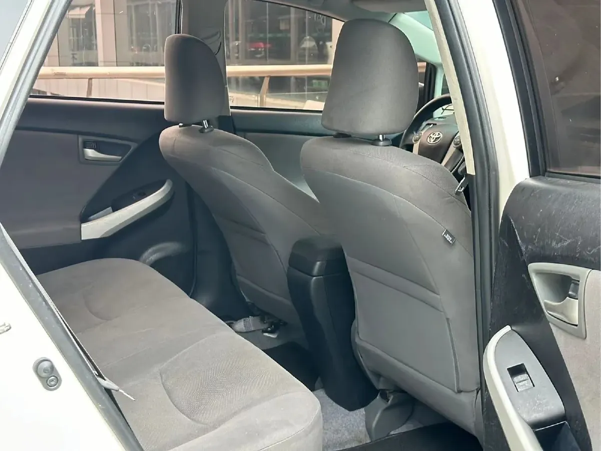 2012 Toyota Prius 1.8L 99HP L4 E-CVT Hybrid,autocango,china used car exporter,china ev exporter,chinese used car exporter,chinese used ev exporter