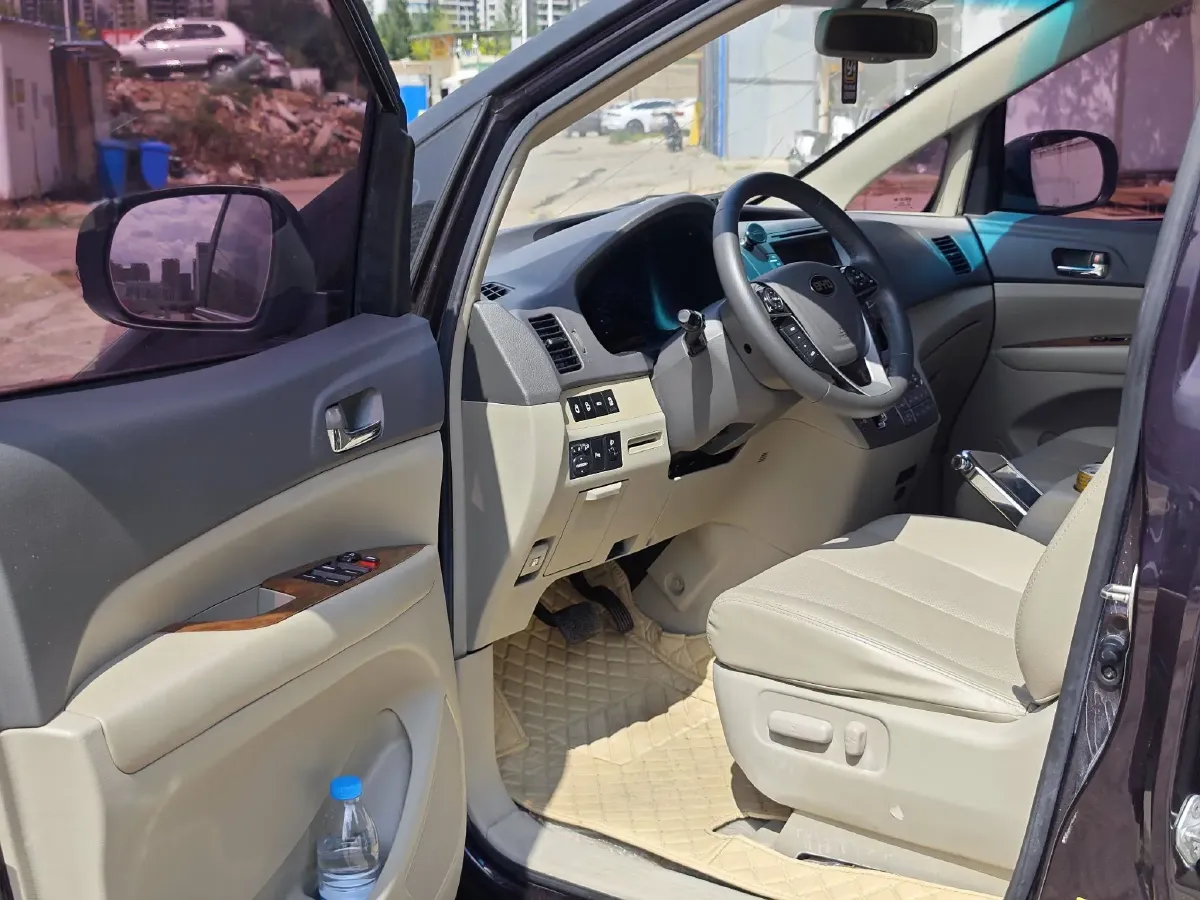 2015 BYD M6 2.4L 167HP L4 6DCT,autocango,china used car exporter,china ev exporter,chinese used car exporter,chinese used ev exporter