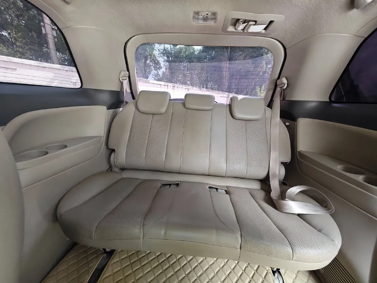 2015 BYD M6 2.4L 167HP L4 6DCT,autocango,china used car exporter,china ev exporter,chinese used car exporter,chinese used ev exporter