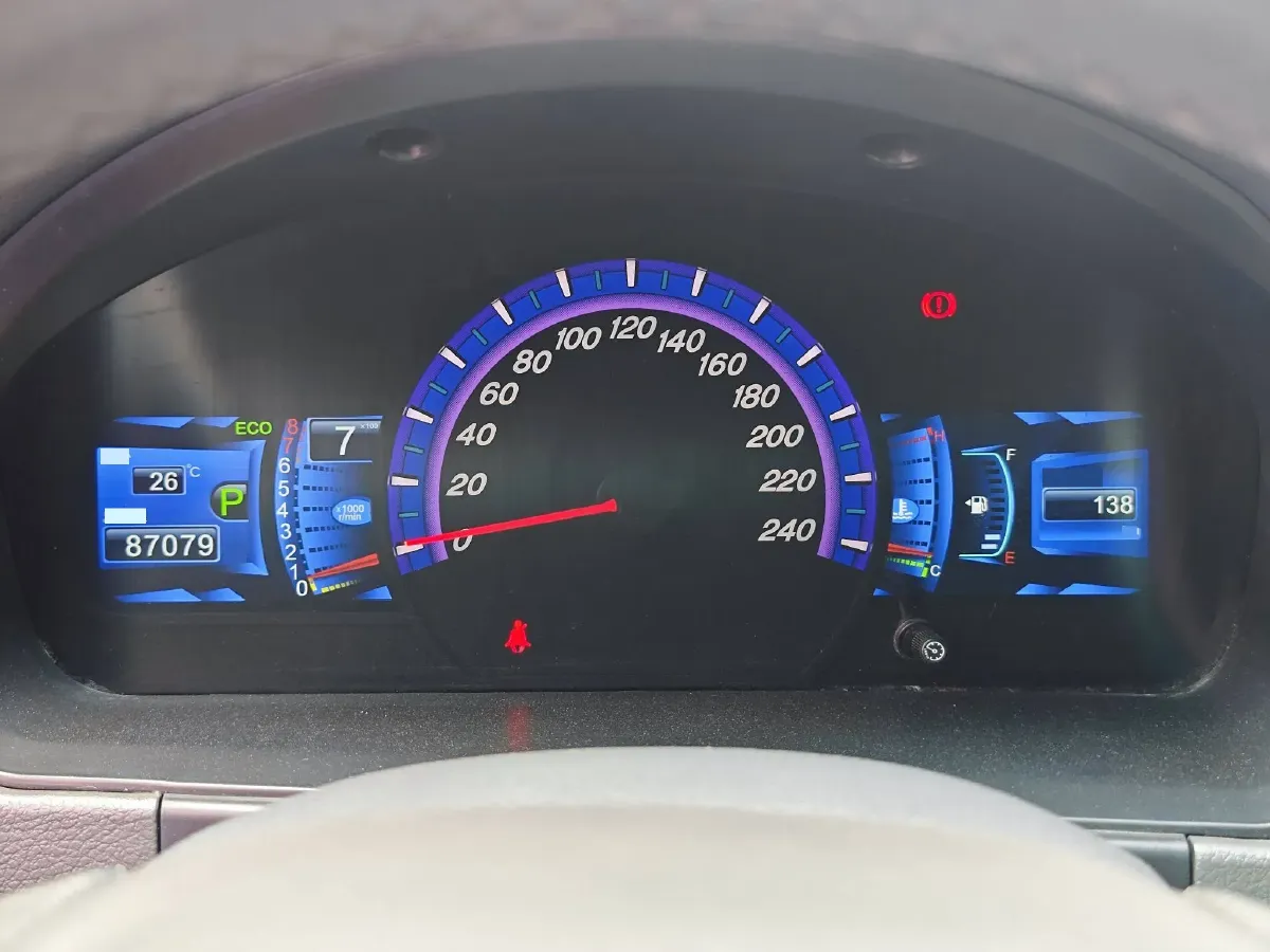 2015 BYD M6 2.4L 167HP L4 6DCT,autocango,china used car exporter,china ev exporter,chinese used car exporter,chinese used ev exporter