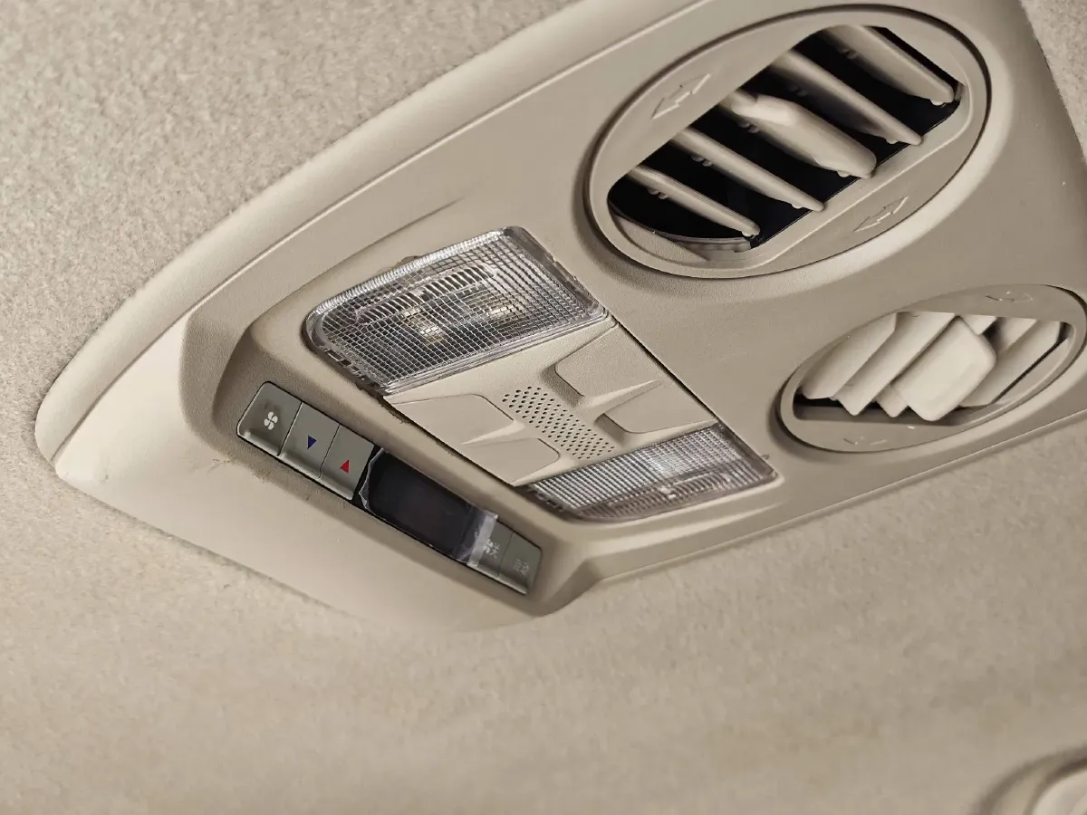 2015 BYD M6 2.4L 167HP L4 6DCT,autocango,china used car exporter,china ev exporter,chinese used car exporter,chinese used ev exporter