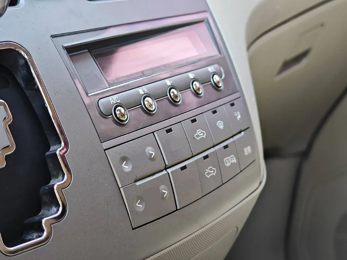 2015 BYD M6 2.4L 167HP L4 6DCT,autocango,china used car exporter,china ev exporter,chinese used car exporter,chinese used ev exporter