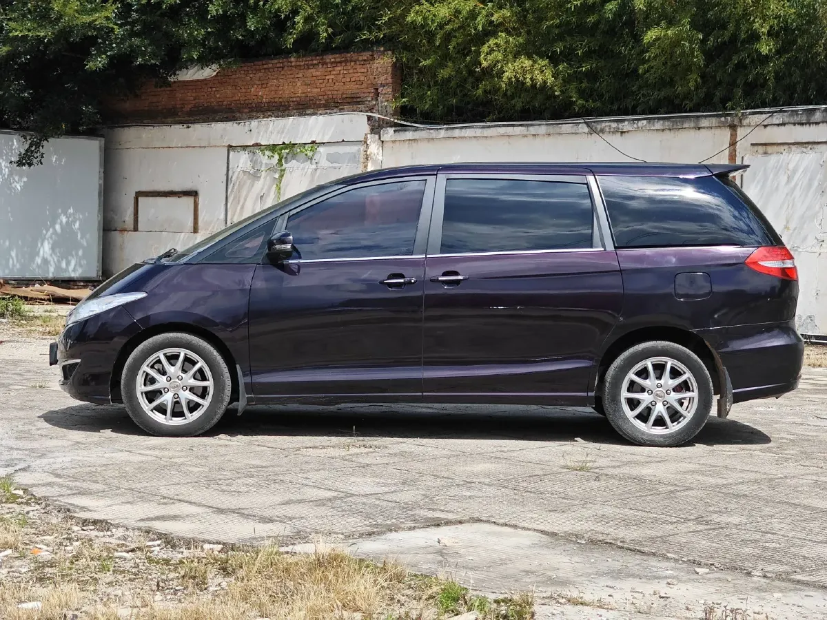 2015 BYD M6 2.4L 167HP L4 6DCT,autocango,china used car exporter,china ev exporter,chinese used car exporter,chinese used ev exporter