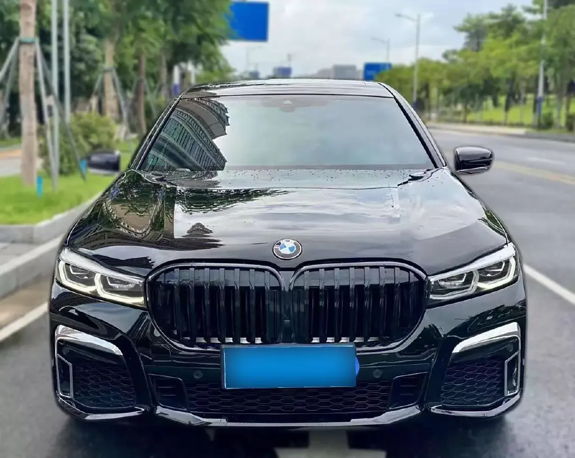 2019 BMW 7 Series 2.0T 265HP L4 8AT