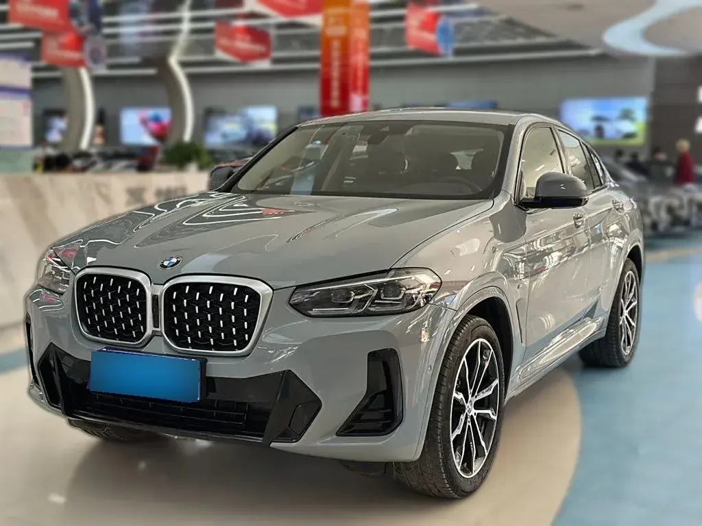 2022 BMW X4 2.0T 245HP L4 8AT