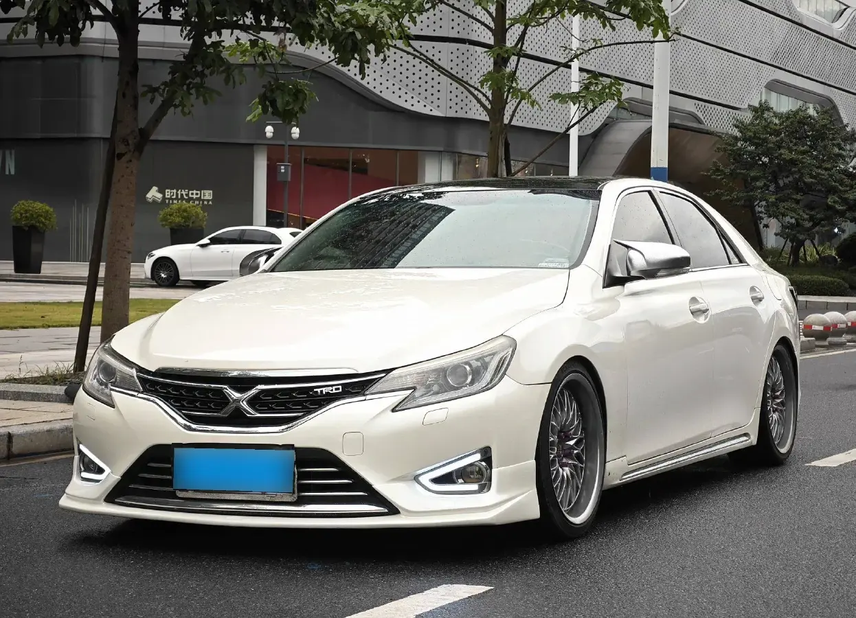 2013 Toyota Reiz 2.5L 193HP V6 6AT