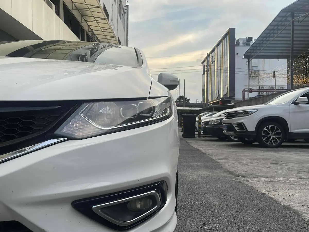 2013 Honda Jade 1.8L 141HP L4 CVT