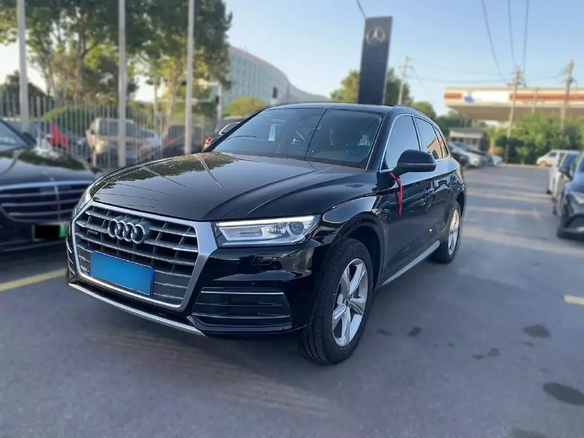 2018 Audi Q5L 2.0T 190HP L4 7DCT