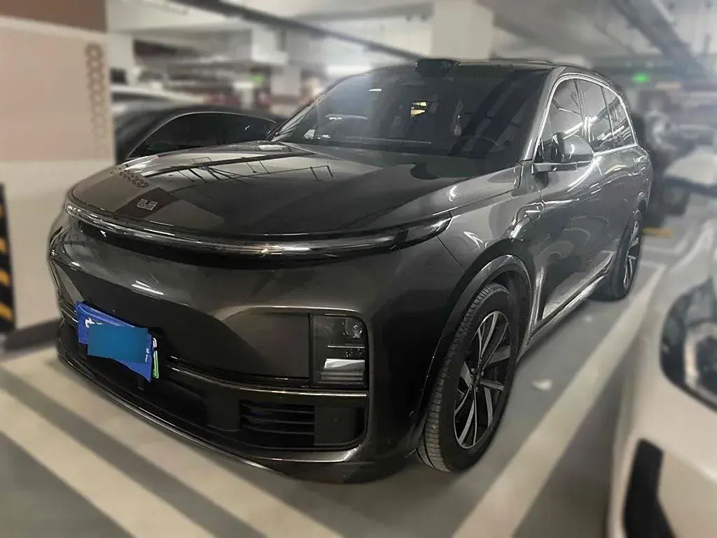 2023 Li L8 Range Extended 154HP REEV 40.9KWH