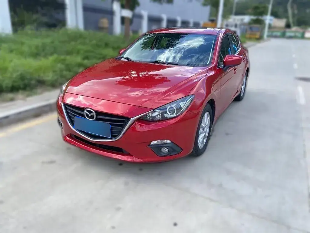 2016 Mazda 3 Axela 1.5L 117HP L4 6AT