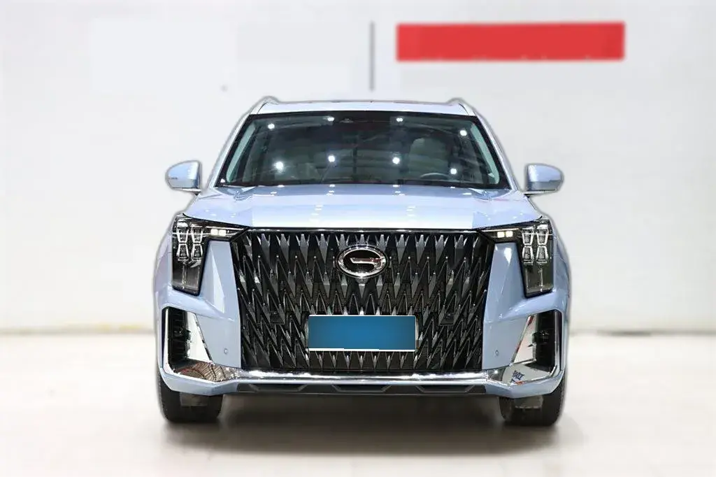 2022 GAC Trumpchi GS8 2.0T 190HP L4 E-CVT Hybrid