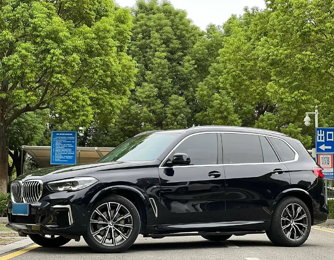 2022 BMW X5 2.0T 245HP L4 8AT