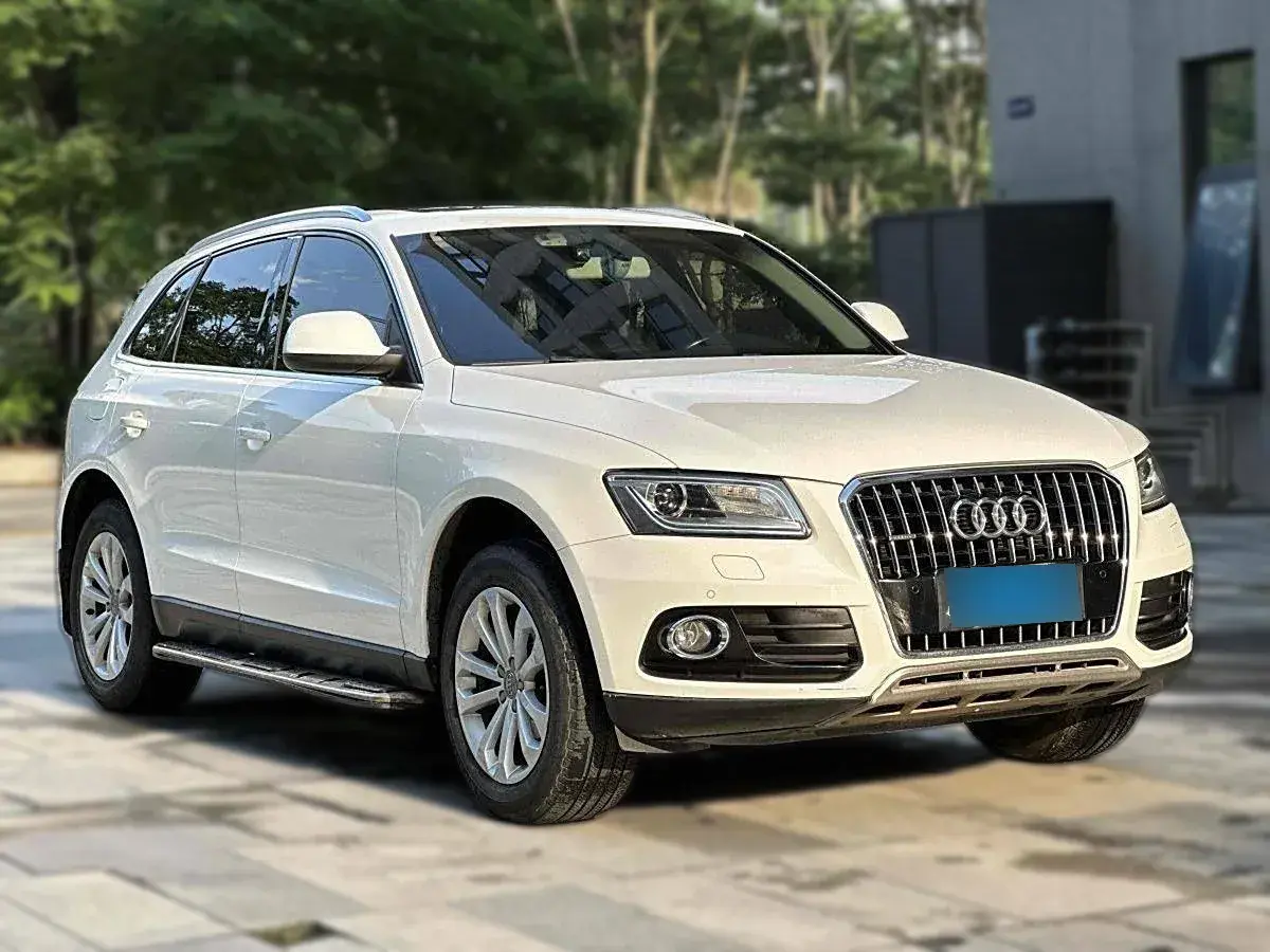 2015 Audi Q5 2.0T 224HP L4 8AT