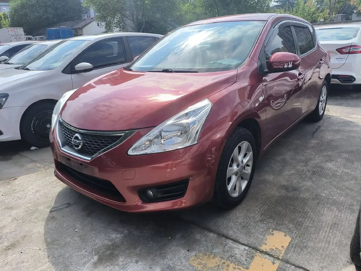 2011 Nissan Tiida 1.6L 126HP L4 CVT