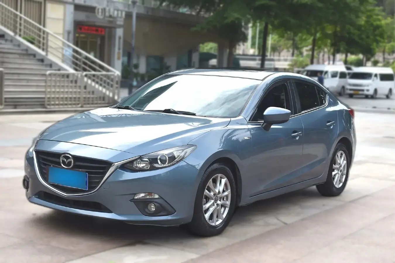 2014 Mazda 3 Axela 1.5L 117HP L4 6AT