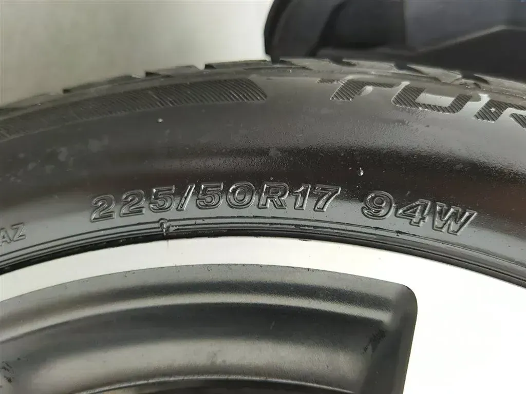 2018 Mercedes-Benz C Class 2.0T 184HP L4 9AT,autocango,china used car exporter,china ev exporter,chinese used car exporter,chinese used ev exporter