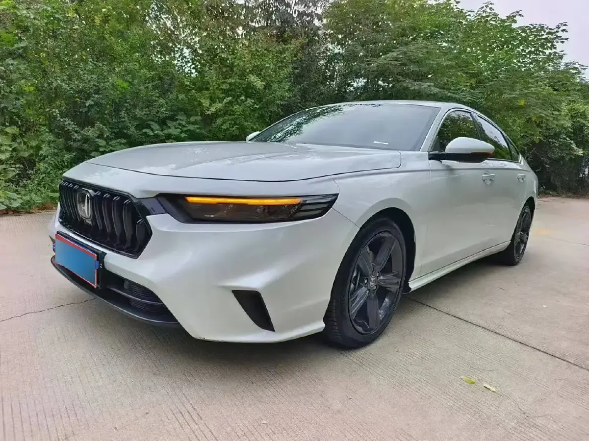 2023 Honda Inspire 1.5T 192HP L4 CVT