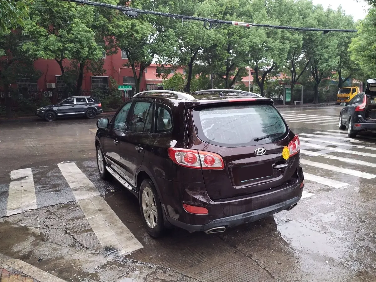2010 Hyundai Santafe Classic 2.4L 174HP L4 6AT,autocango,china used car exporter,china ev exporter,chinese used car exporter,chinese used ev exporter