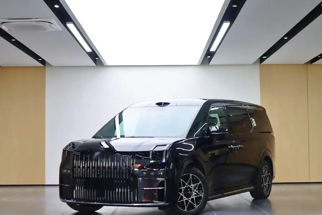 2024 Zeekr 009 BEV 108KWH