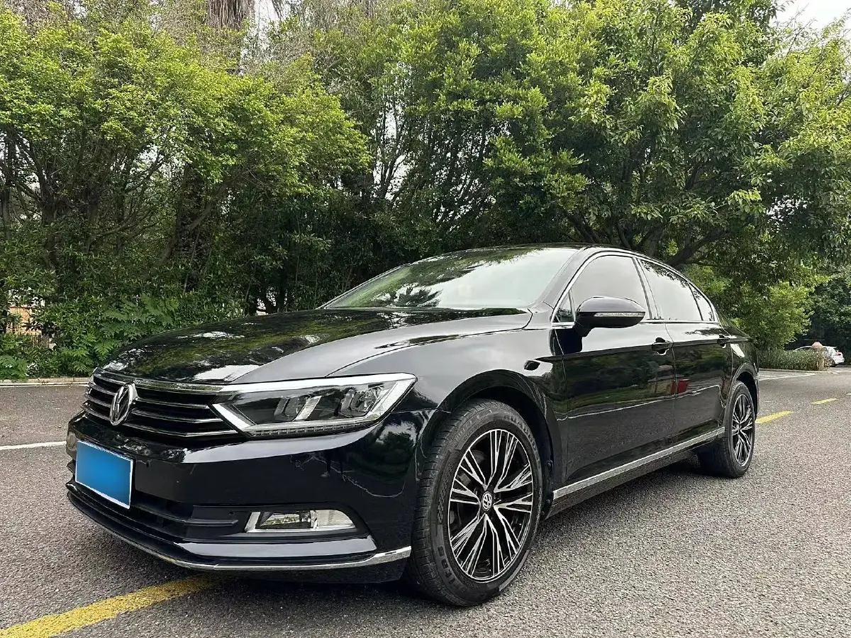 2017 Volkswagen Magotan 1.8T 180HP L4 7DCT