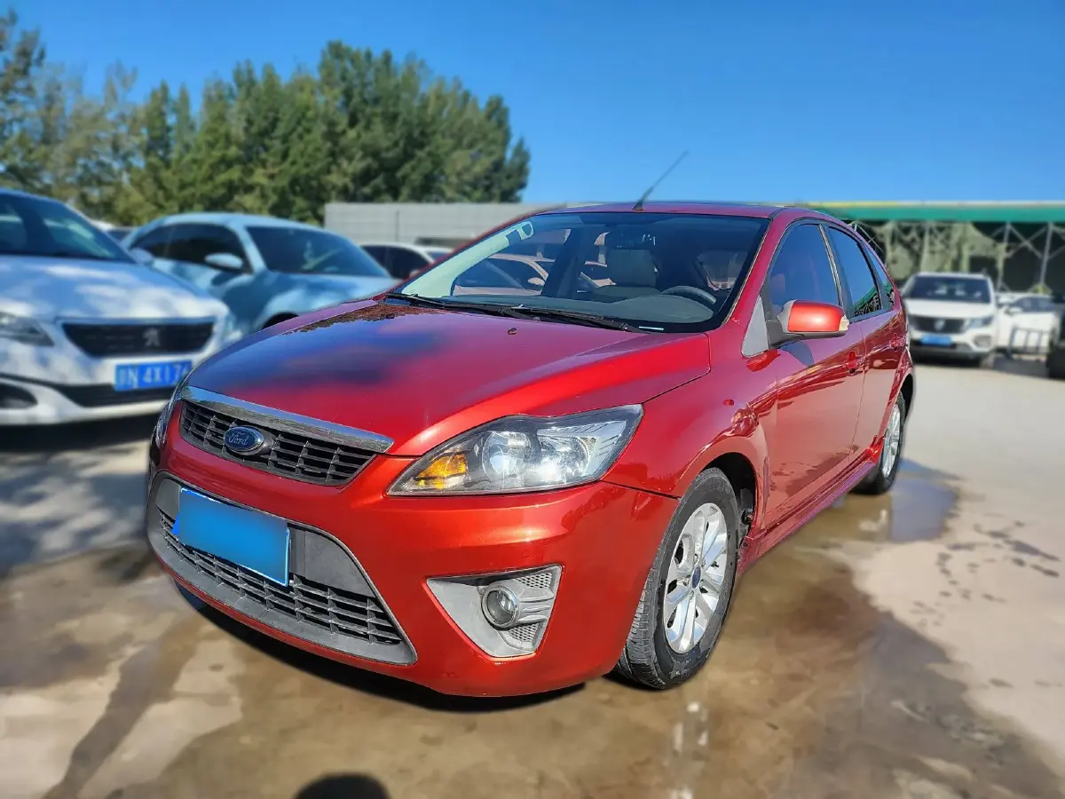 2011 Ford Focus 1.8L 124HP L4 4AT