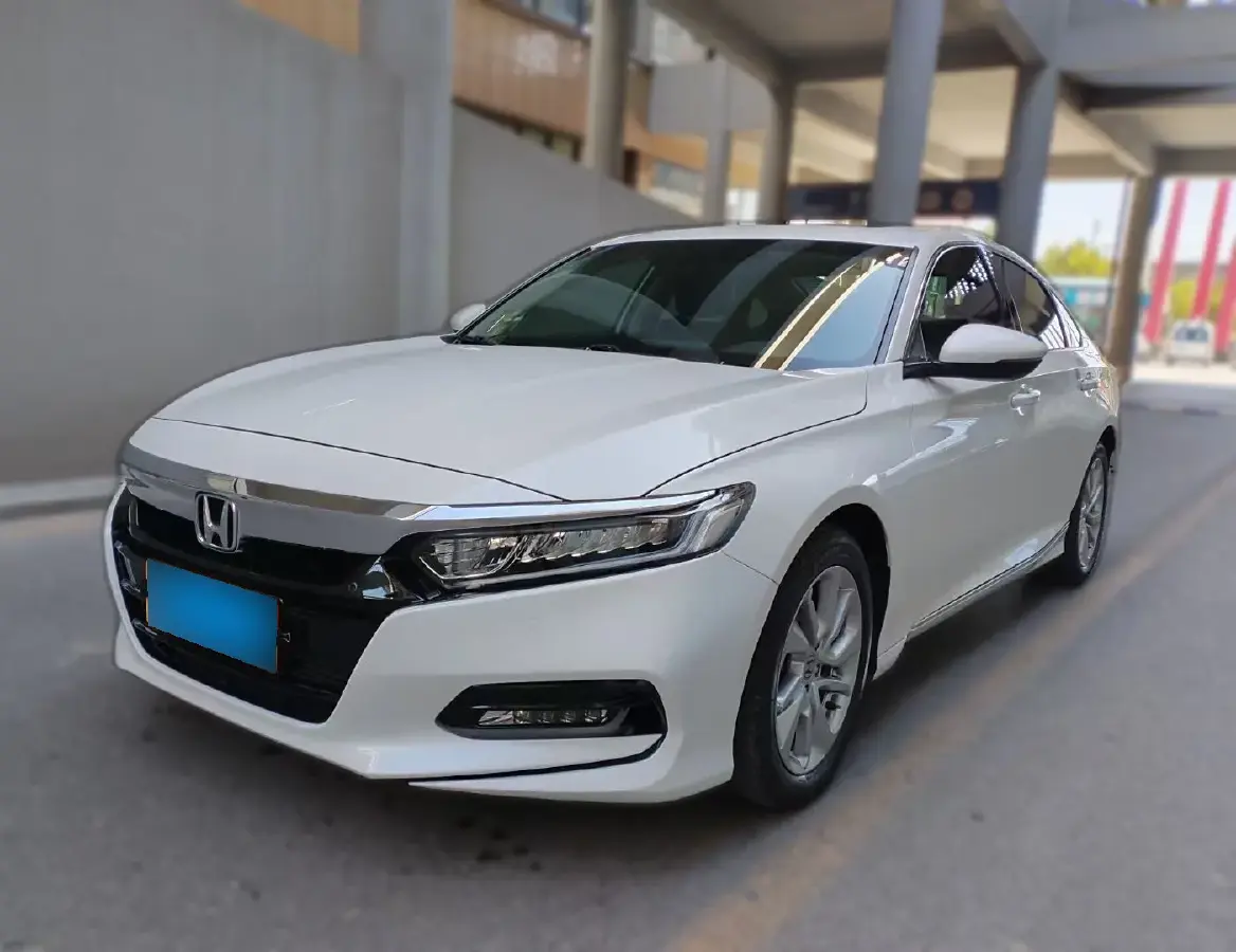 2018 Honda Accord 1.5T 194HP L4 CVT