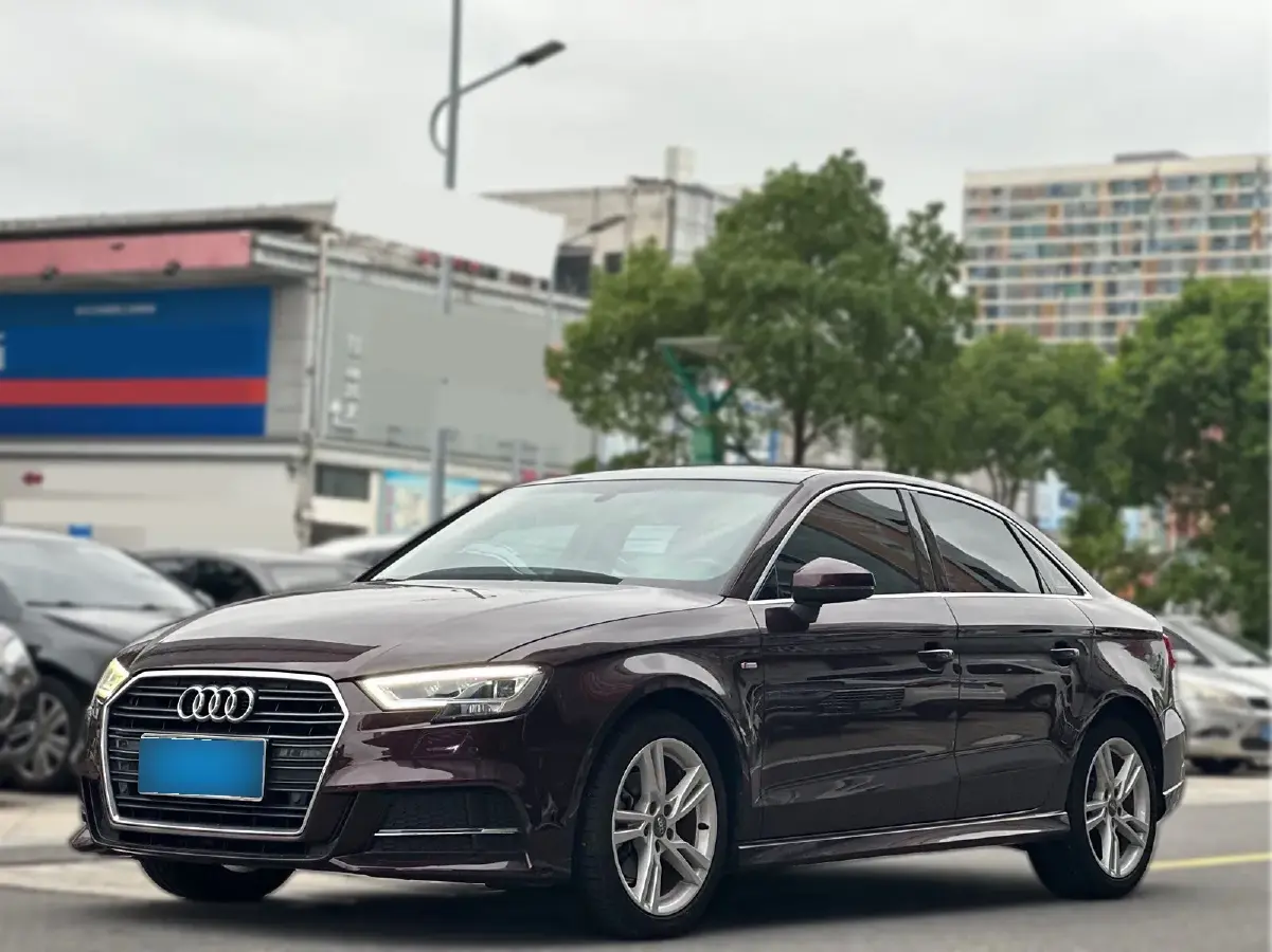 2019 Audi A3 1.4T 150HP L4 7DCT