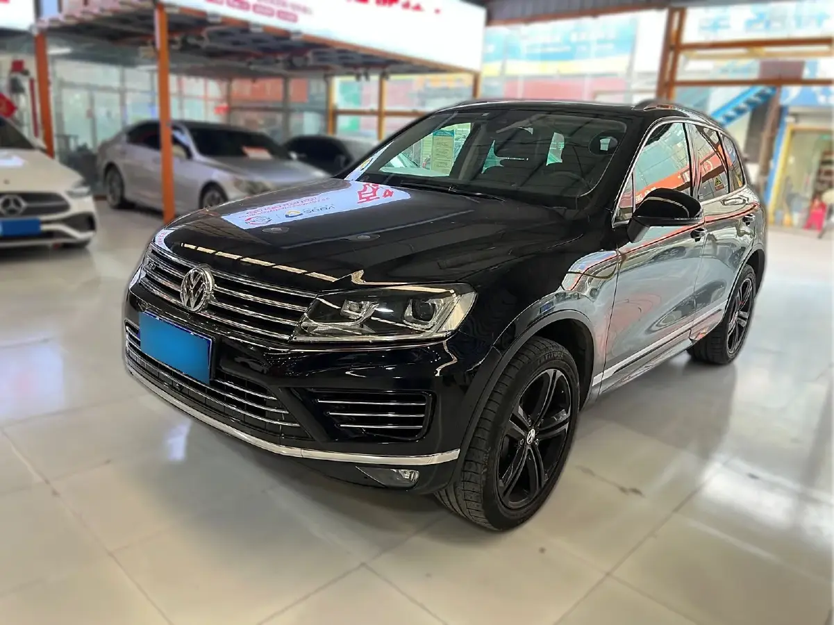 2017 Volkswagen Touareg 3.0T 320HP V6 8AT