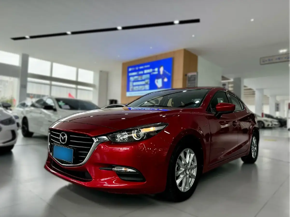 2019 Mazda 3 Axela 1.5L 117HP L4 6AT