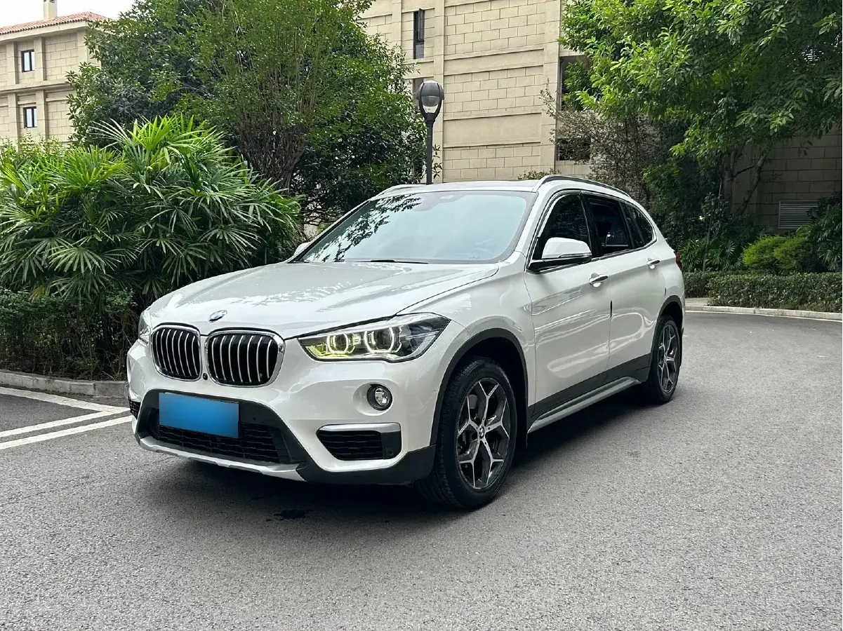 2019 BMW X1 2.0T 192HP L4 8AT