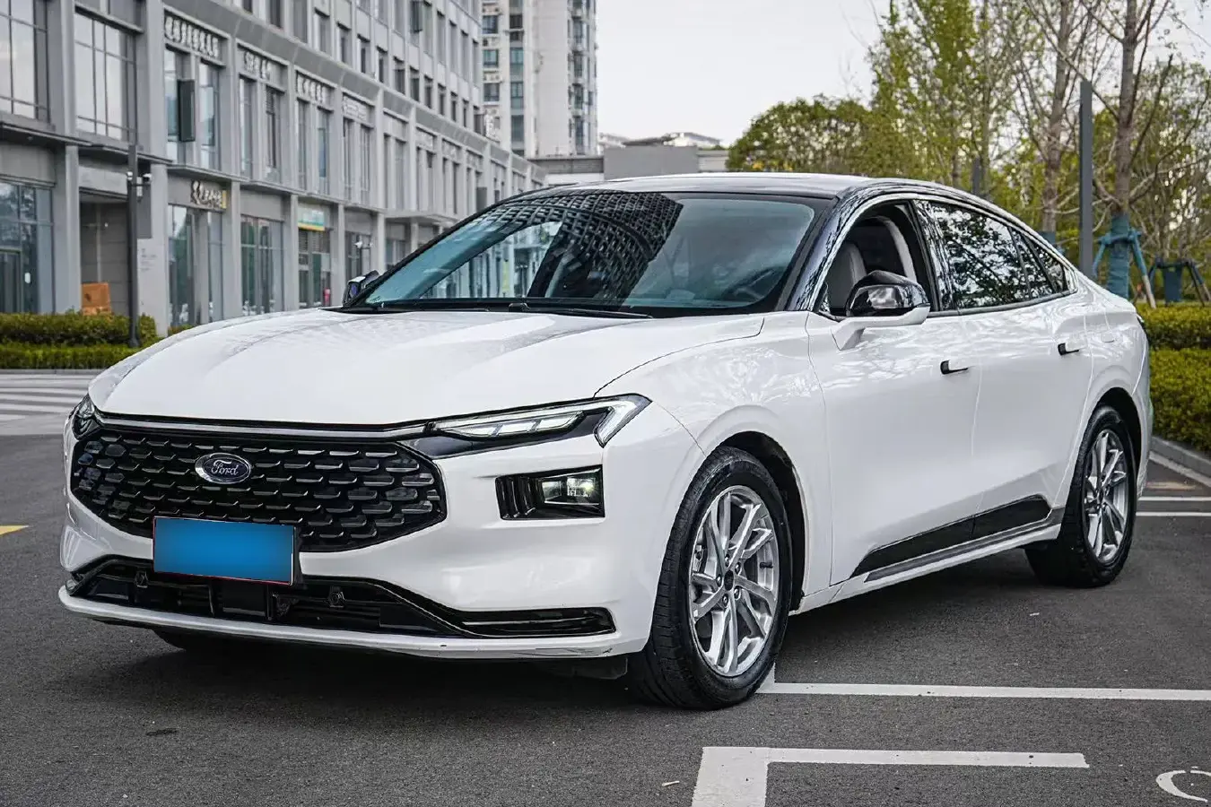 2022 Ford Mondeo 2.0T 238HP L4 8AT