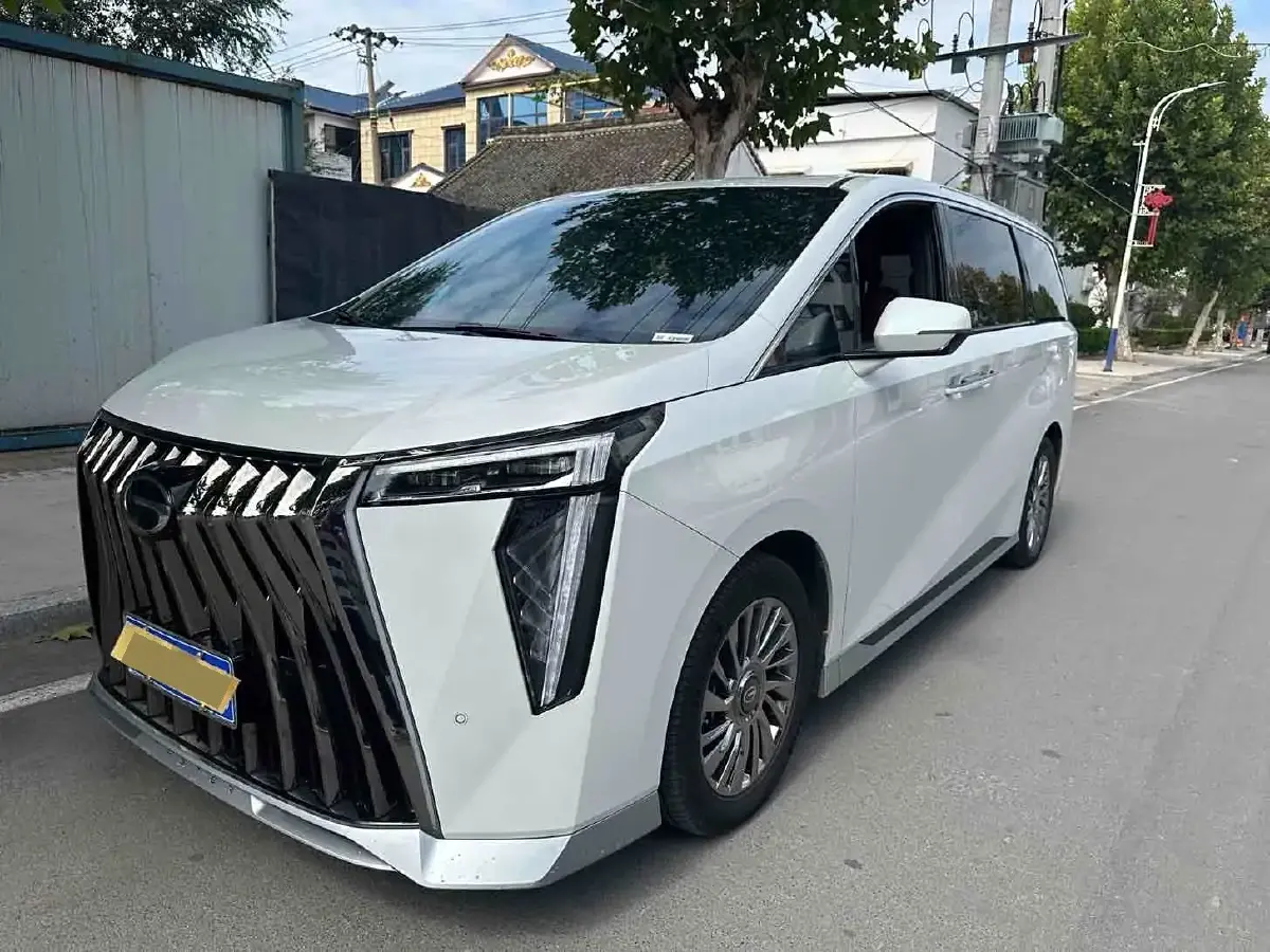 2023 GAC Trumpchi M8 2.0T 252HP L4 8AT