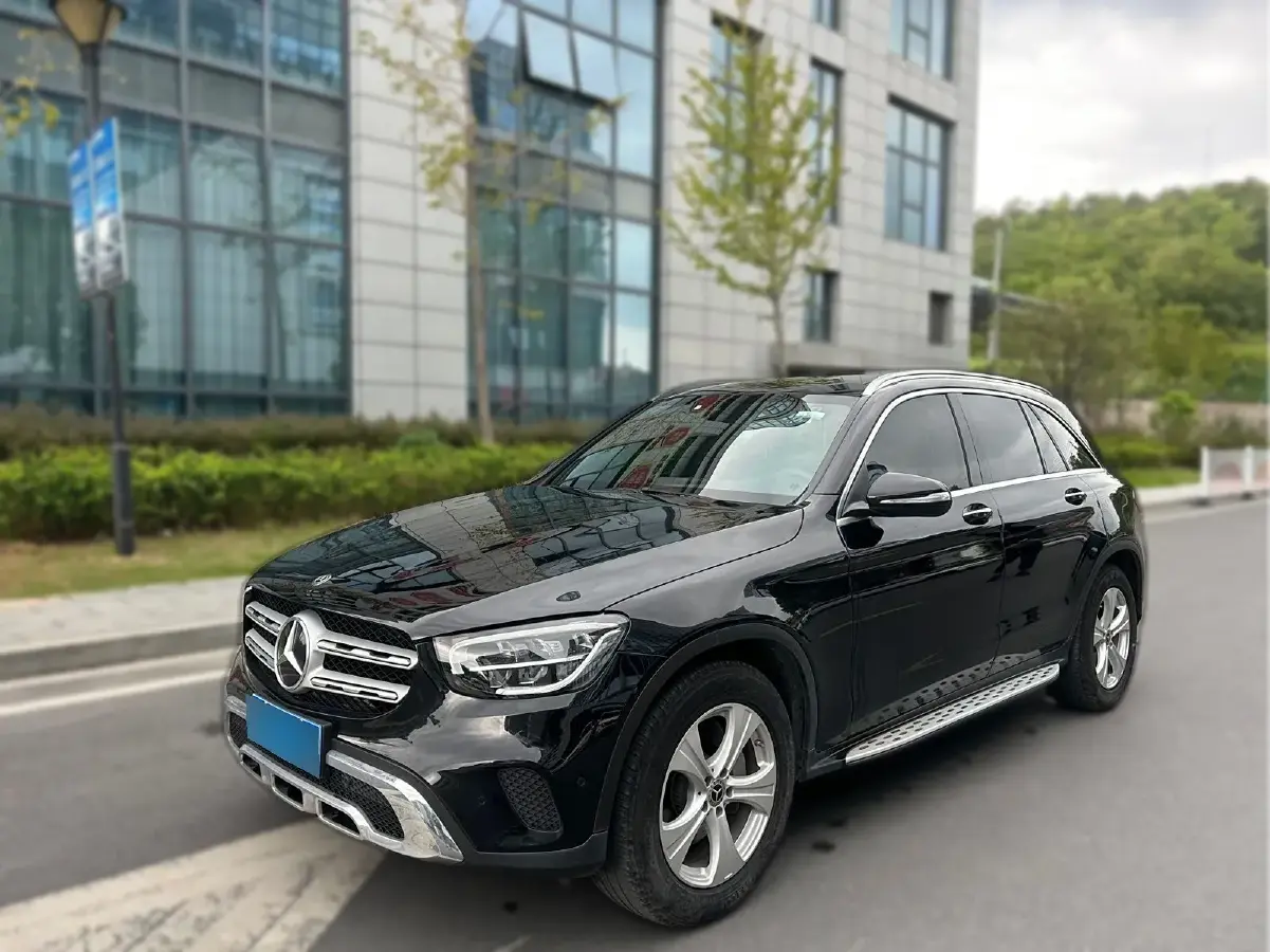 2020 Mercedes-Benz GLC Class 2.0T 197HP L4 9AT