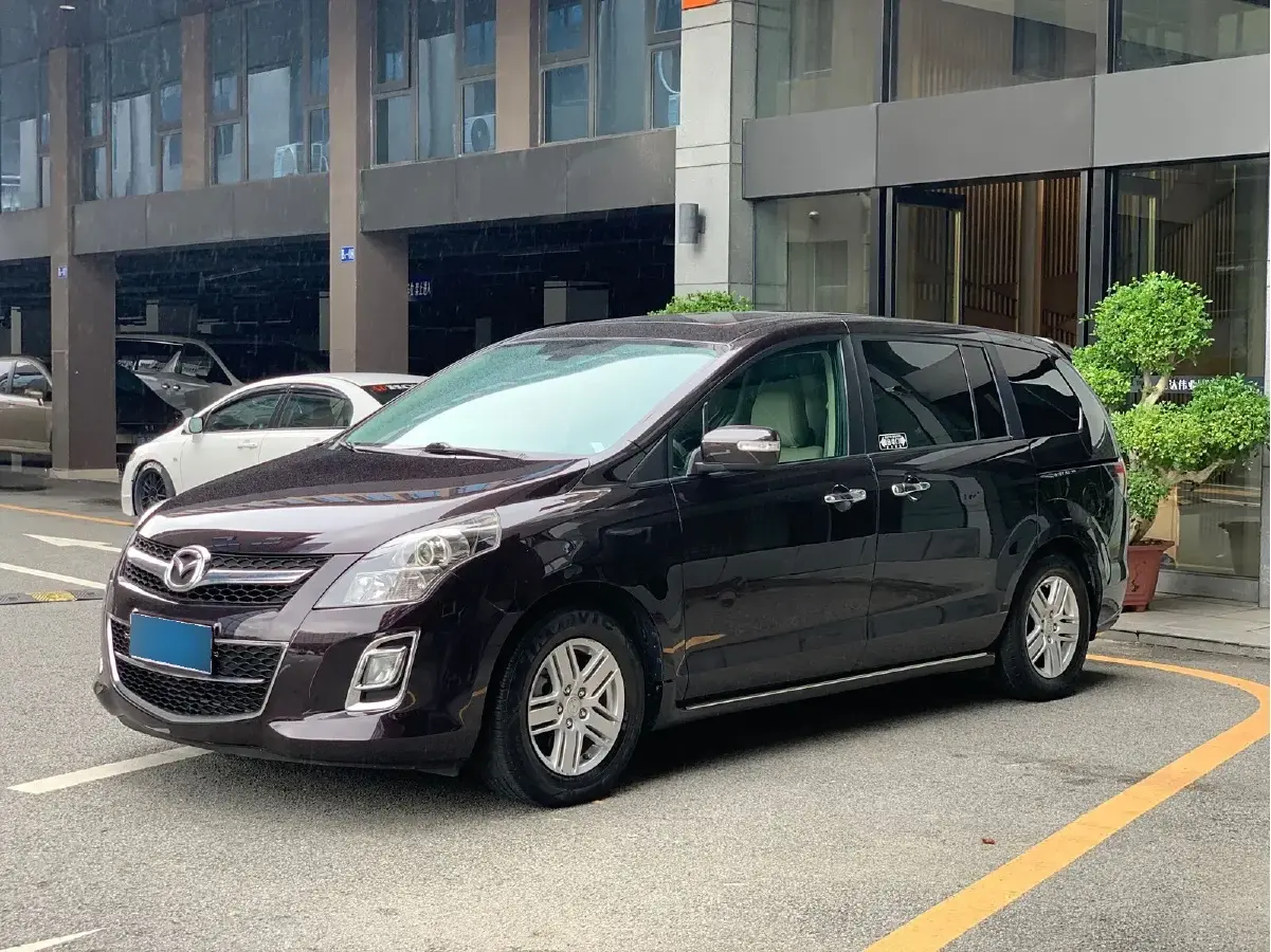 2013 Mazda 8 2.5L 163HP L4 5AT