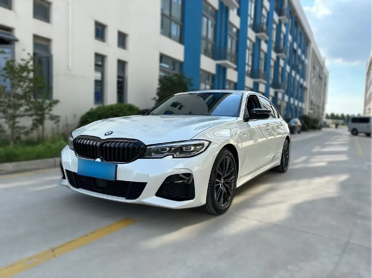 2021 BMW 3 Series 2.0T 184HP L4 8AT