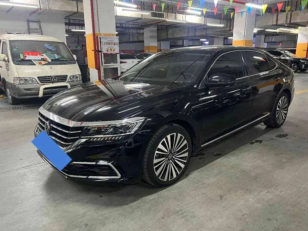2021 Volkswagen Passat 2.0T 186HP L4 7DCT