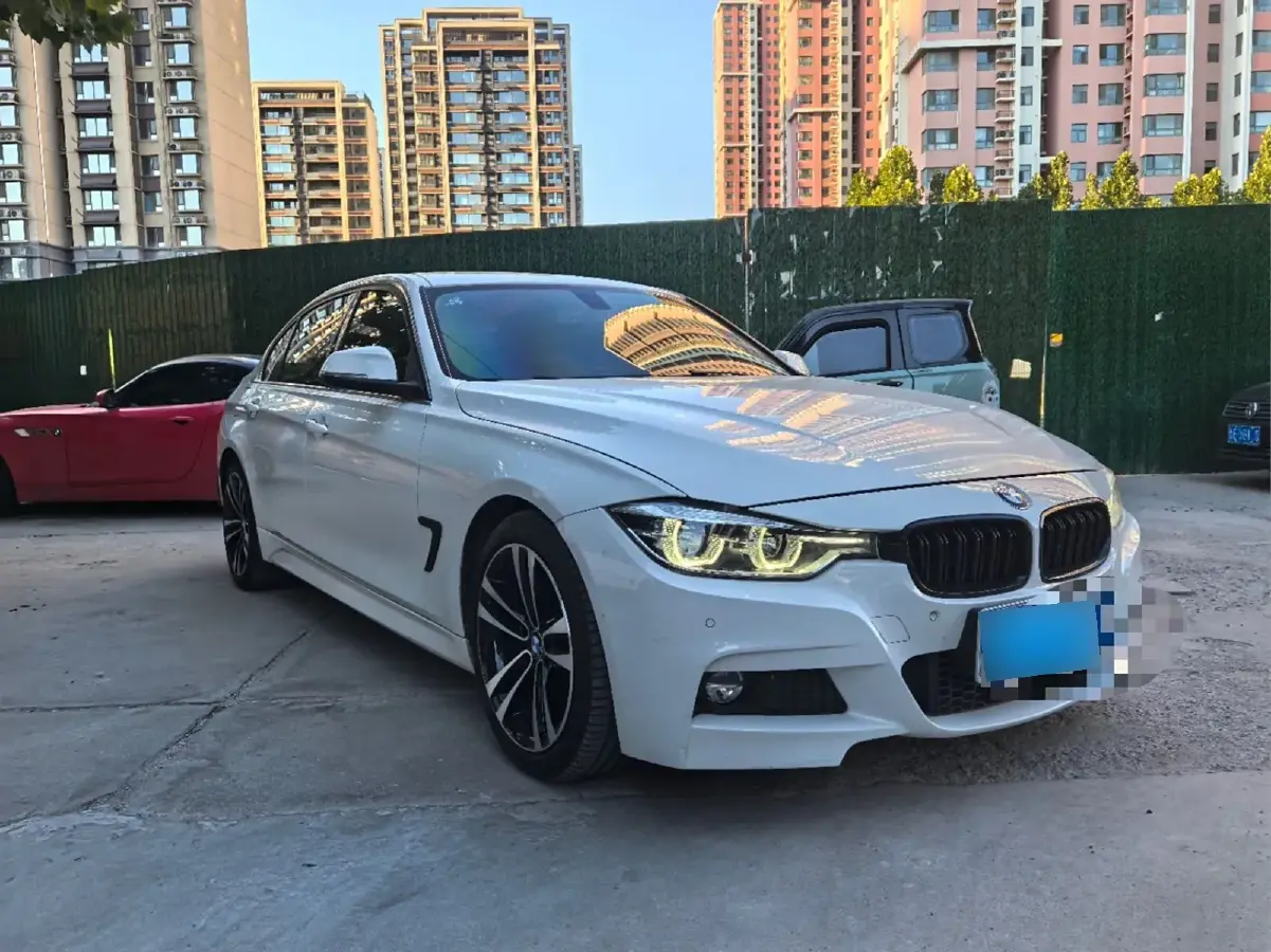 2019 BMW 3 Series 2.0T 184HP L4 8AT