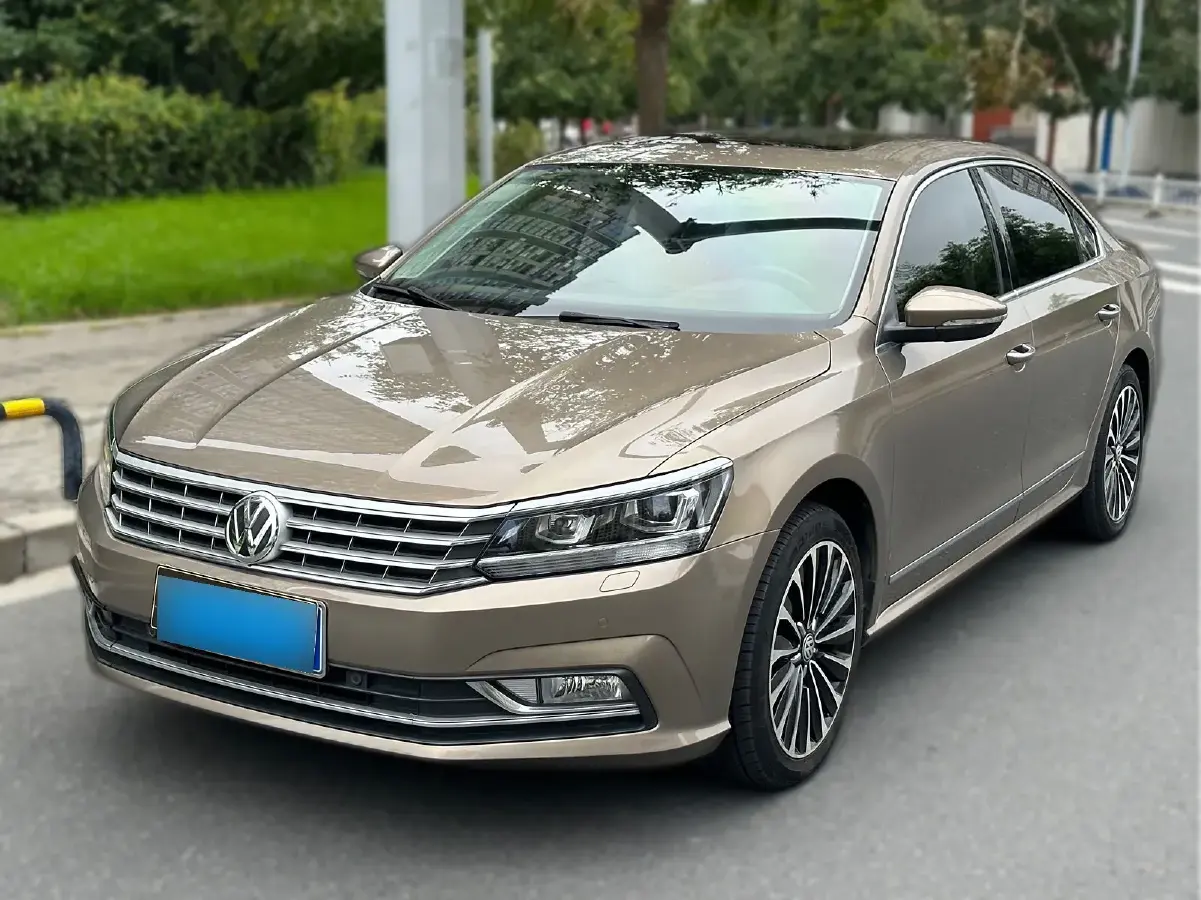 2017 Volkswagen Passat 1.8T 180HP L4 7DCT