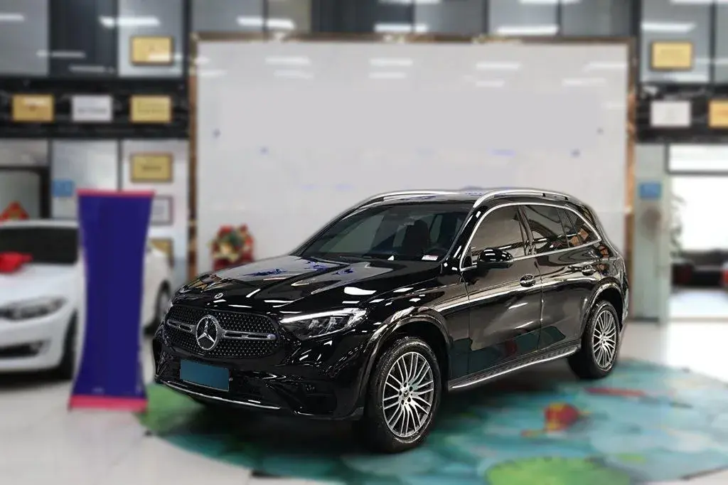 2023 Mercedes-Benz GLC Class 2.0T 258HP L4 9AT