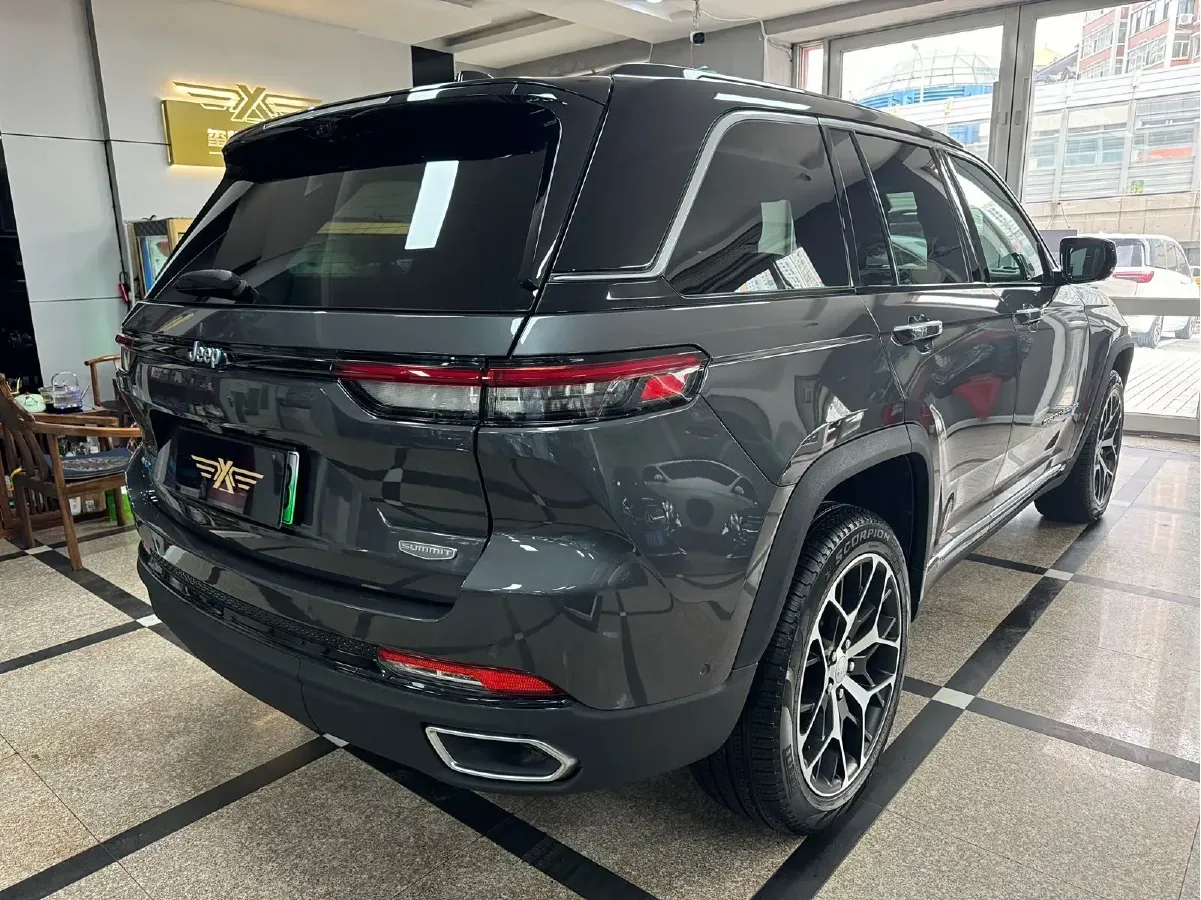 2023 Jeep Grand Cherokee 4XE 2.0T 272HP L4 8AT PHEV 17.107KWH,autocango,china used car exporter,china ev exporter,chinese used car exporter,chinese used ev exporter