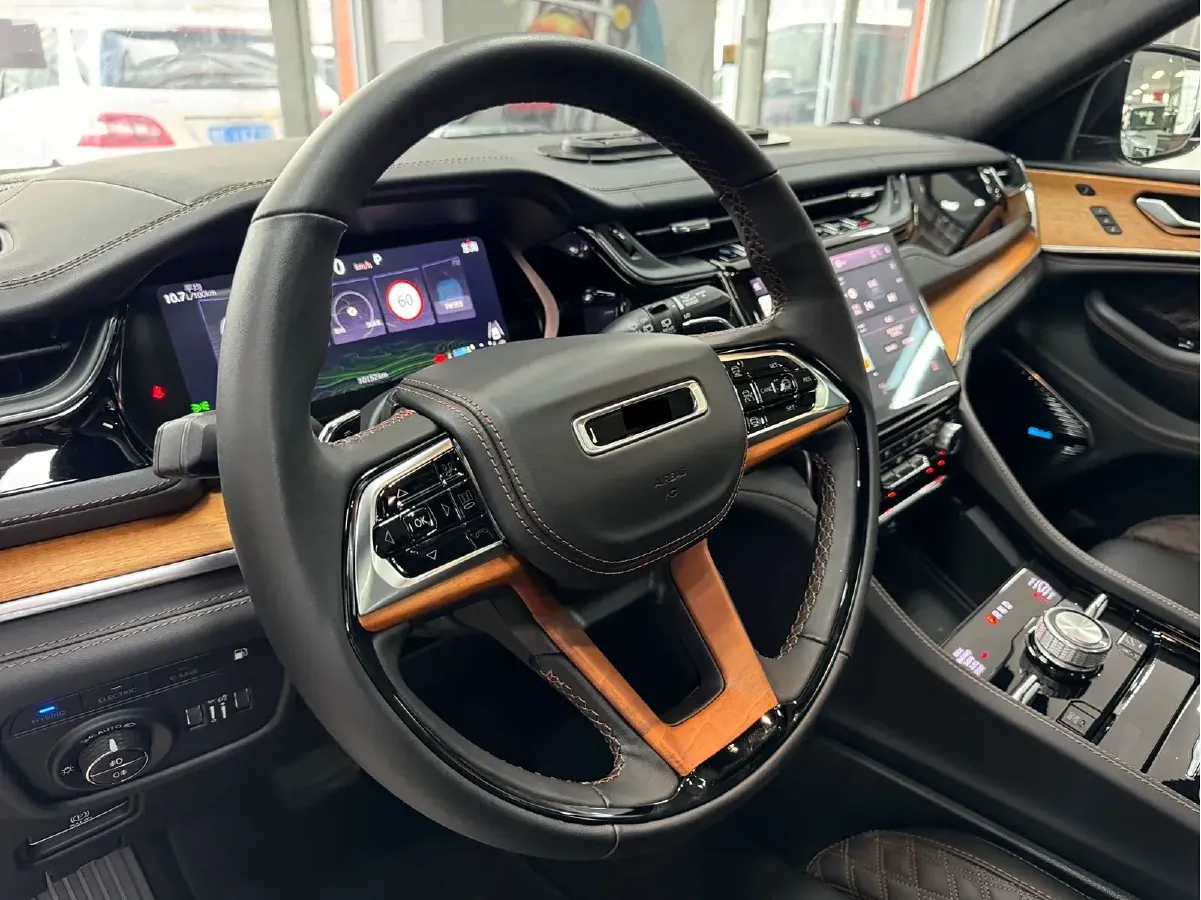 2023 Jeep Grand Cherokee 4XE 2.0T 272HP L4 8AT PHEV 17.107KWH,autocango,china used car exporter,china ev exporter,chinese used car exporter,chinese used ev exporter