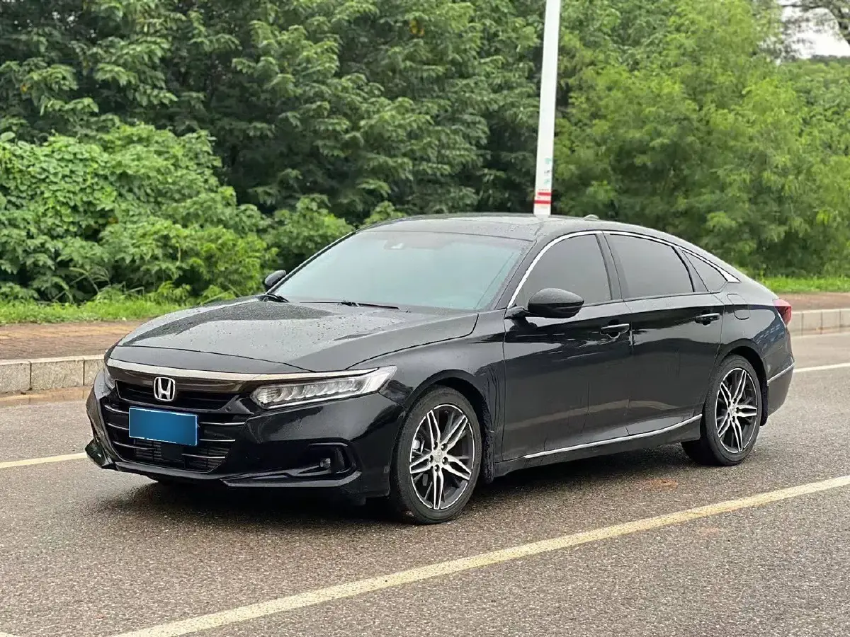 2022 Honda Accord 1.5T 194HP L4 CVT