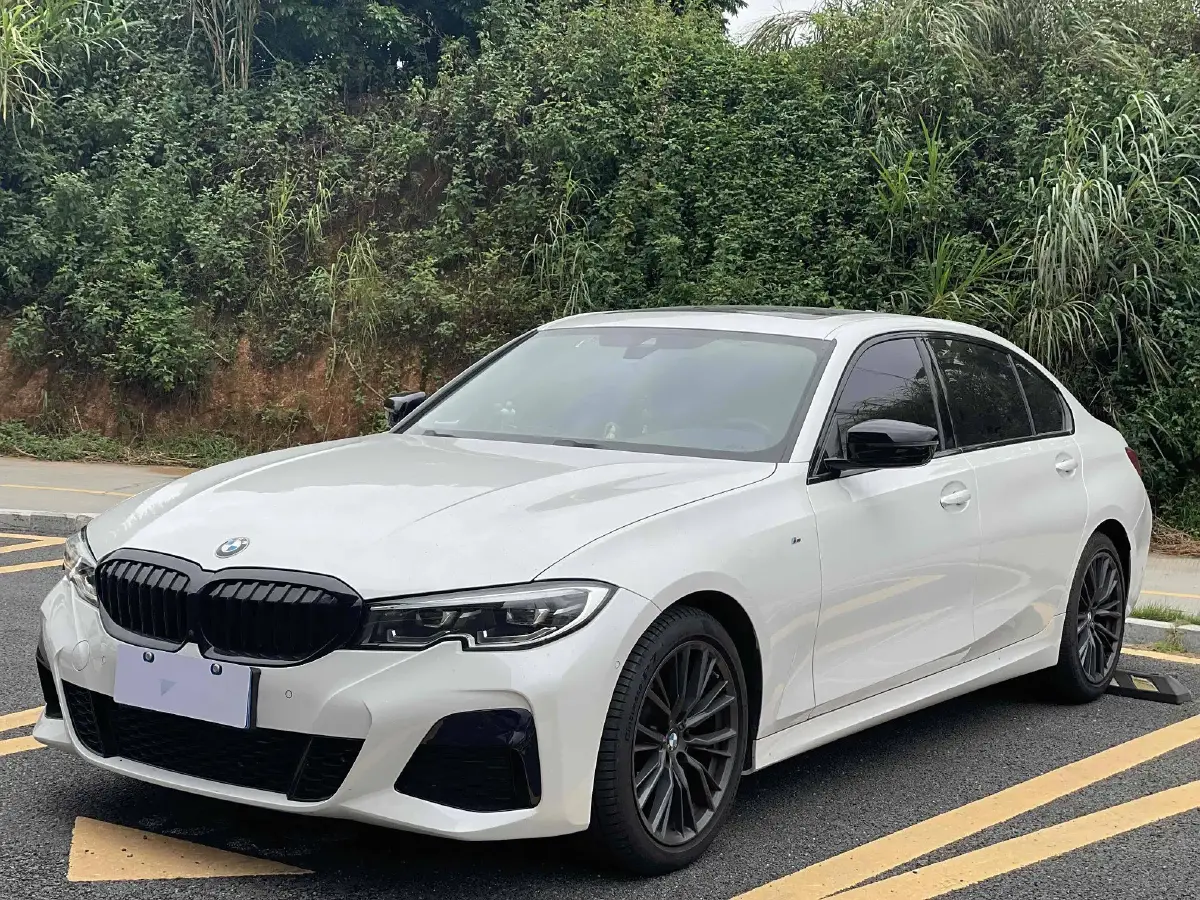 2021 BMW 3 Series 2.0T 184HP L4 8AT