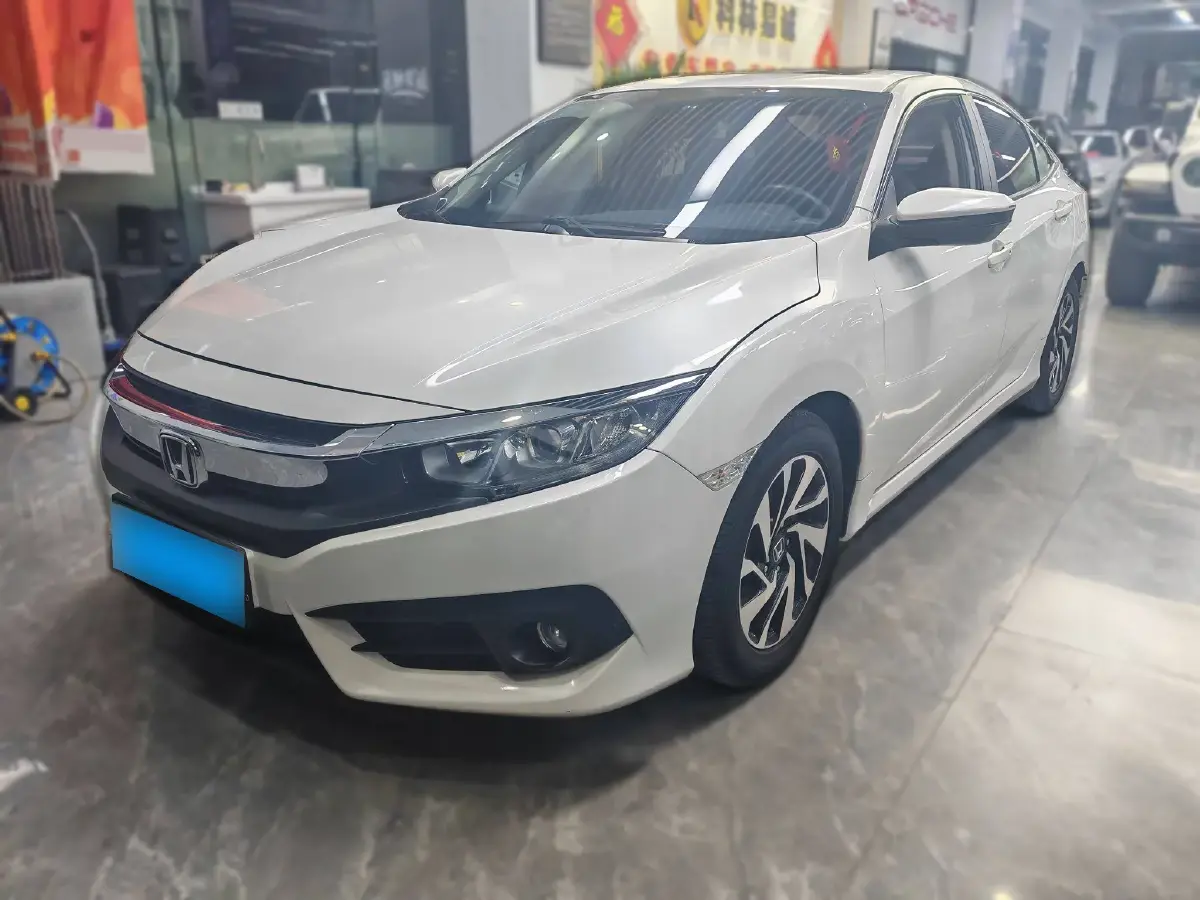 2016 Honda Civic 1.5T 177HP L4 CVT