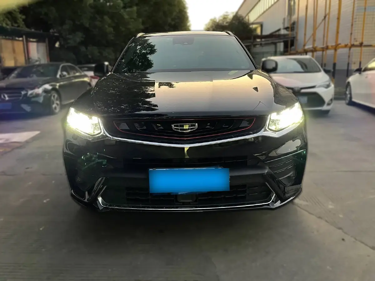 2020 Geely Tugella 2.0T 238HP L4 8AT