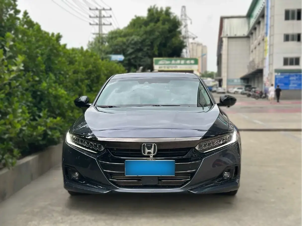 2022 Honda Accord 1.5T 194HP L4 CVT