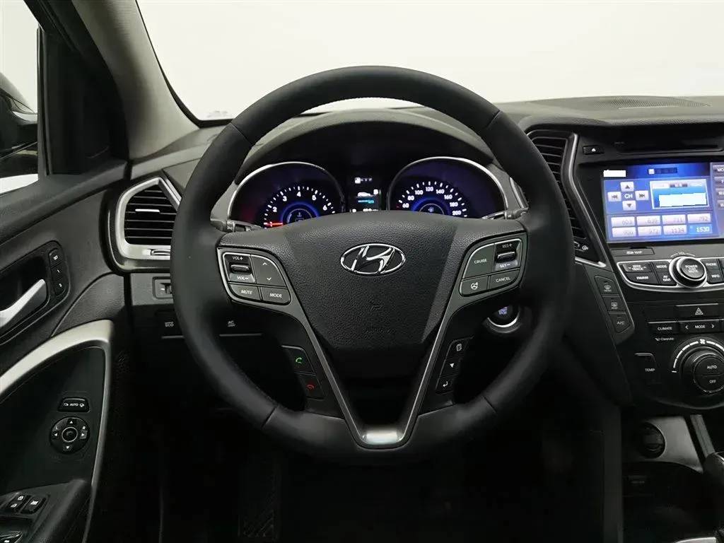 2013 Hyundai Grand SantaFe 3.0L 264HP V6 6AT,autocango,china used car exporter,china ev exporter,chinese used car exporter,chinese used ev exporter