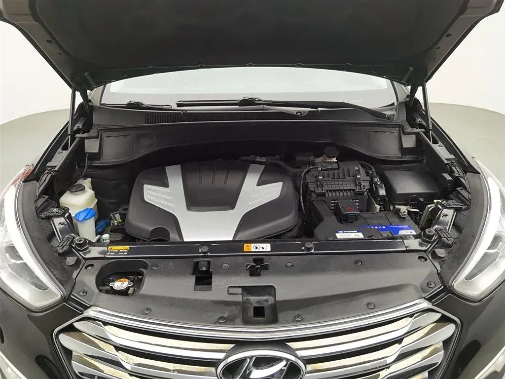 2013 Hyundai Grand SantaFe 3.0L 264HP V6 6AT,autocango,china used car exporter,china ev exporter,chinese used car exporter,chinese used ev exporter